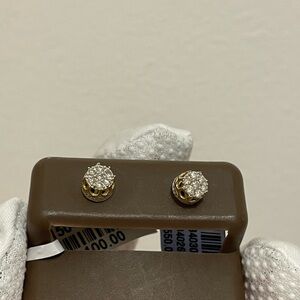 10k Yellow Gold Screw Back Earrings .15 Carat Natural Diamond